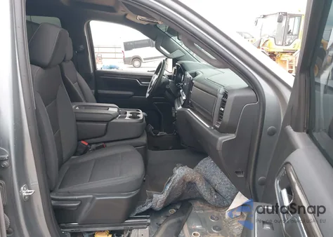 2023 Chevrolet Silverado 1500 4Wd Standard Bed Lt z USA, uszkodzony, nr VIN 3GCUDDE82PG363112